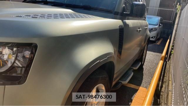 Land Rover DEFENDER 2021-07 8281674-10