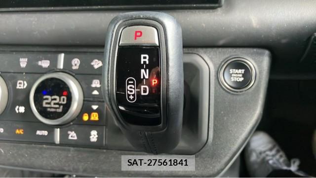 Land Rover DEFENDER 2023-12 8281745-14