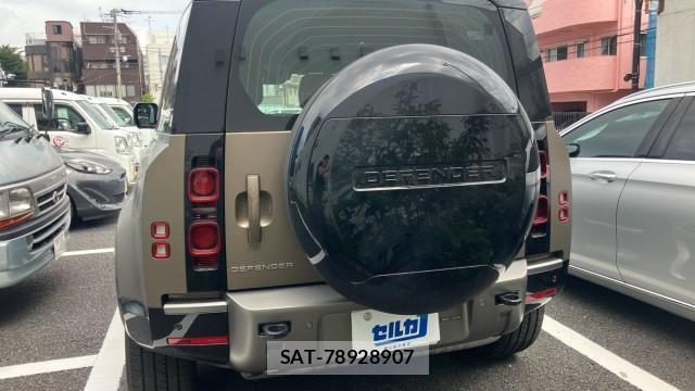 Land Rover DEFENDER 2025-06 8281811-1