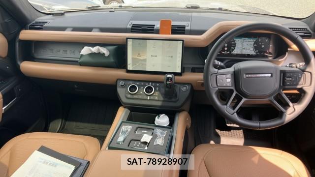 Land Rover DEFENDER 2025-06 8281811-2