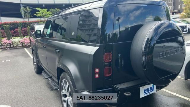 Land Rover DEFENDER 2023-06 8282225-13