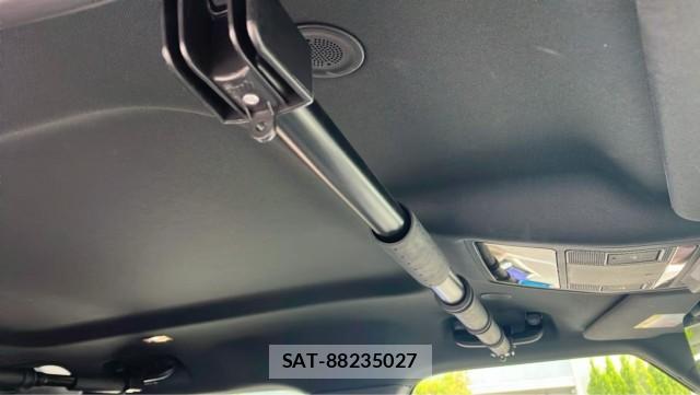 Land Rover DEFENDER 2023-06 8282225-15