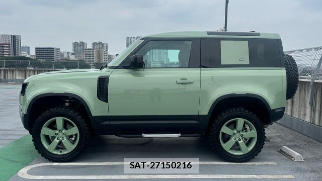 Land Rover DEFENDER 2023-01 8282448-10