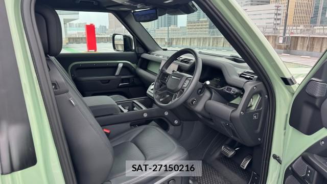 Land Rover DEFENDER 2023-01 8282448-2
