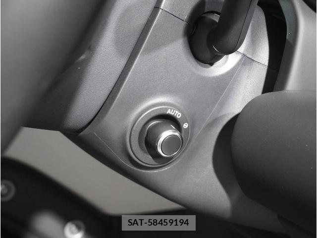 Land Rover DEFENDER 2025-07 8284477-13