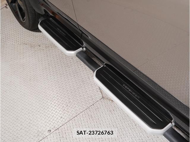 Land Rover DEFENDER 2023-08 8284481-7