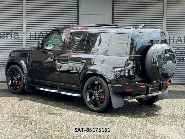 Land Rover DEFENDER 2024-03 8285256-8
