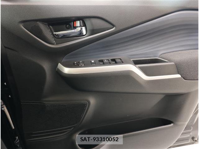 Mitsubishi DELICA 2023-12 8279095-4