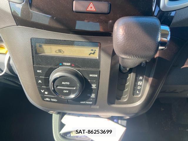 Mitsubishi DELICA 2013-07 8279597-10