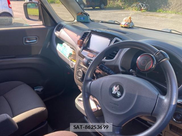 Mitsubishi DELICA 2013-07 8279597-5