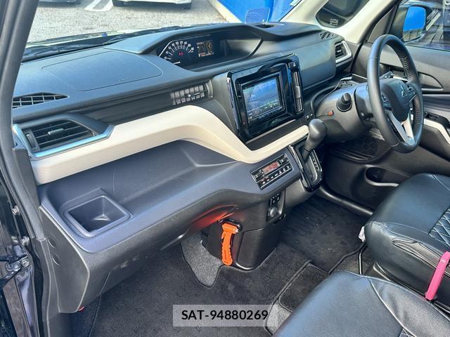 Mitsubishi DELICA 2024-03 8282567-11