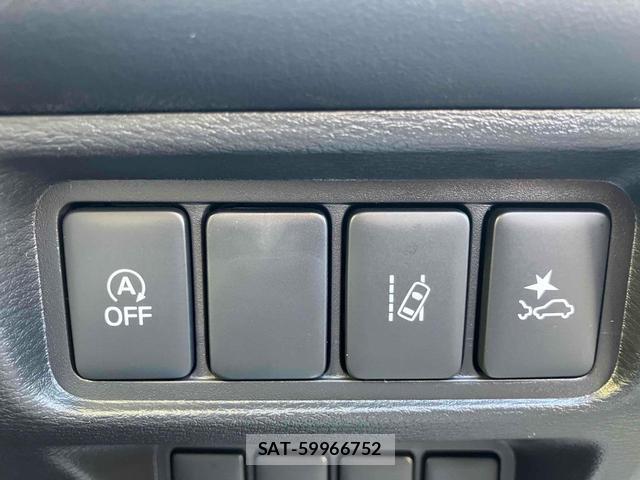 Mitsubishi DELICA 2025-10 8277100-10