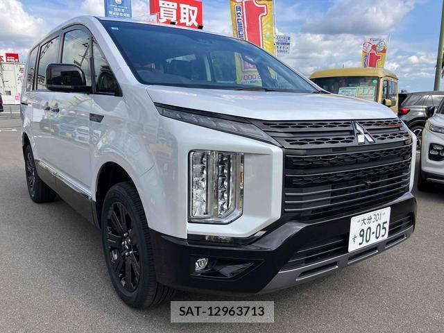 Mitsubishi DELICA 2025-10 8277102-15