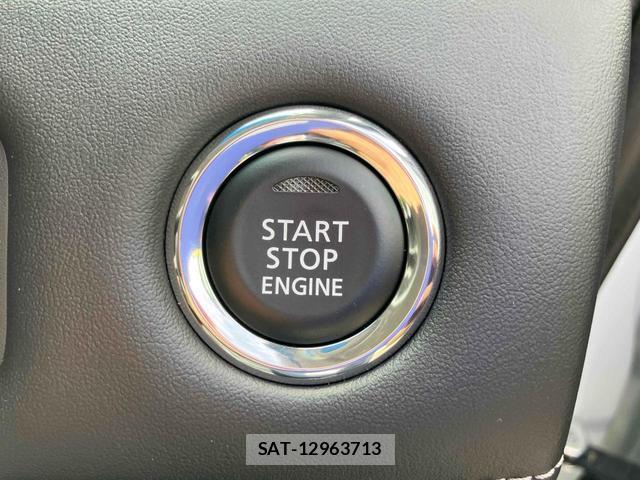 Mitsubishi DELICA 2025-10 8277102-6