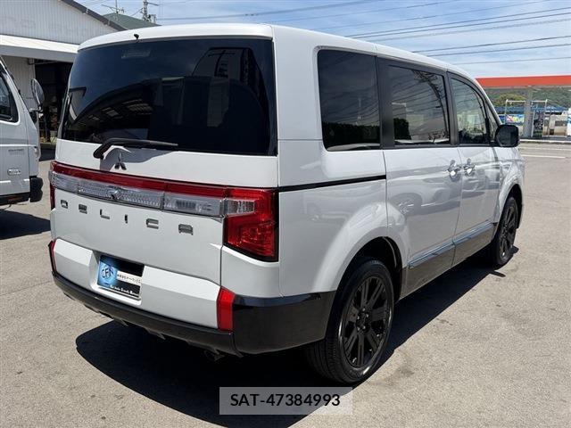 Mitsubishi DELICA 2024-01 8277238-1