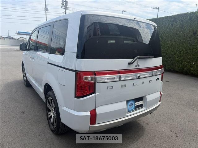 Mitsubishi DELICA 2024-02 8277239-12