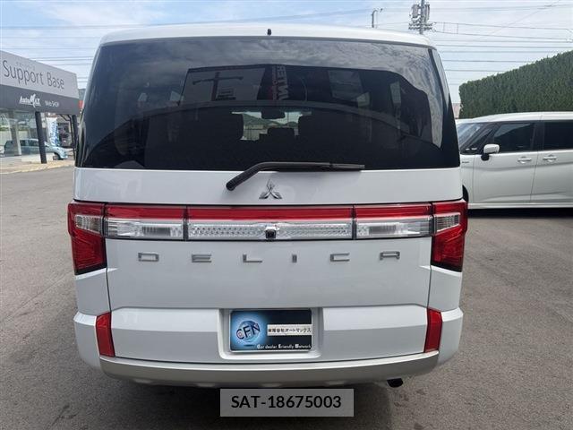 Mitsubishi DELICA 2024-02 8277239-19