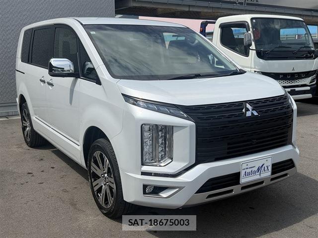 Mitsubishi DELICA 2024-02 8277239-4