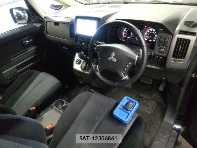 Mitsubishi DELICA 2011-07 8277422-2