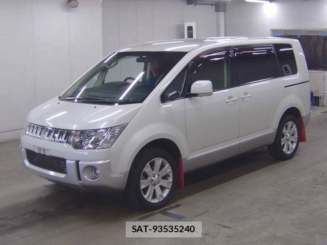 Mitsubishi DELICA 2018-10 8277443-3