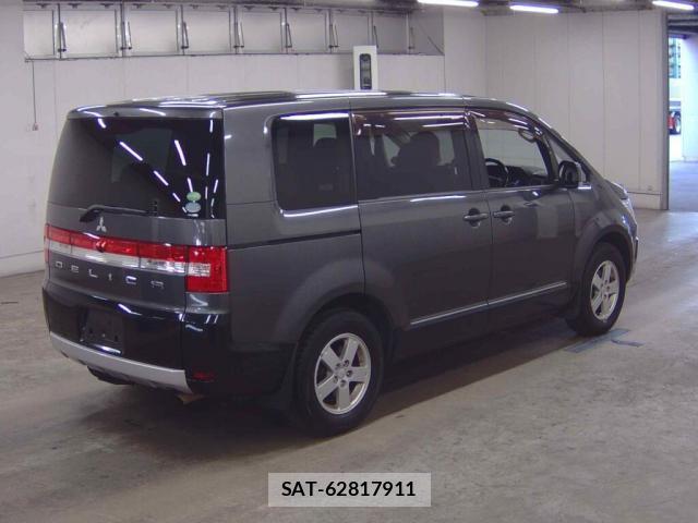 Mitsubishi DELICA 2015-09 8277455-4