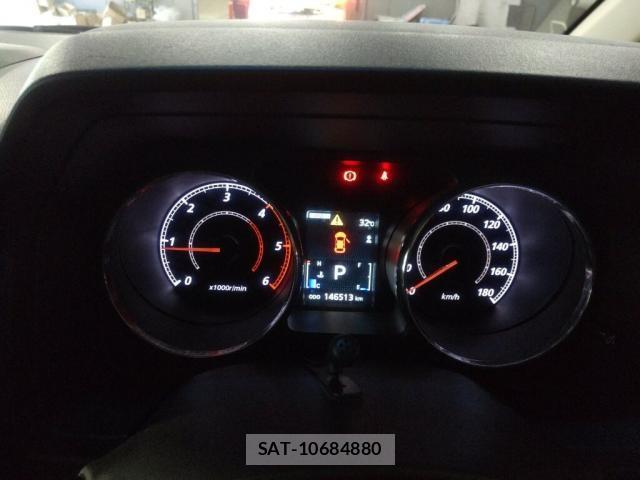 Mitsubishi DELICA 2018-03 8277463-5