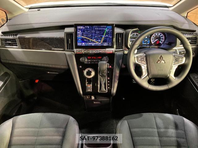 Mitsubishi DELICA 2025-05 8277651-1