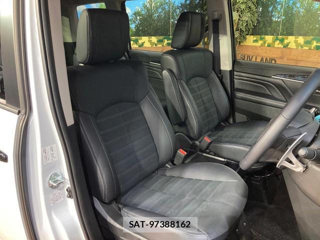 Mitsubishi DELICA 2025-05 8277651-7