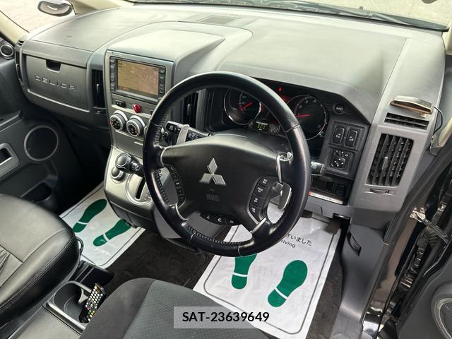 Mitsubishi DELICA 2008-08 8277764-11