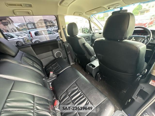 Mitsubishi DELICA 2008-08 8277764-14