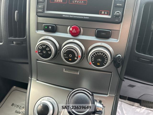 Mitsubishi DELICA 2008-08 8277764-6