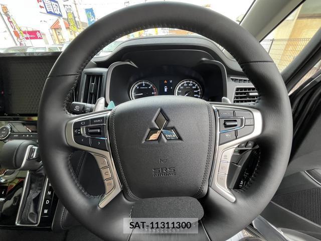 Mitsubishi DELICA 2025-10 8277987-10