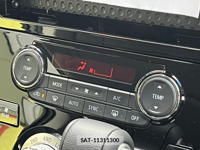 Mitsubishi DELICA 2025-10 8277987-11
