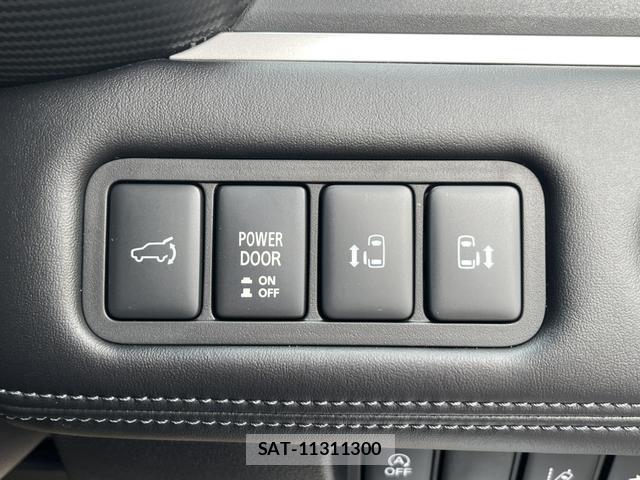 Mitsubishi DELICA 2025-10 8277987-14