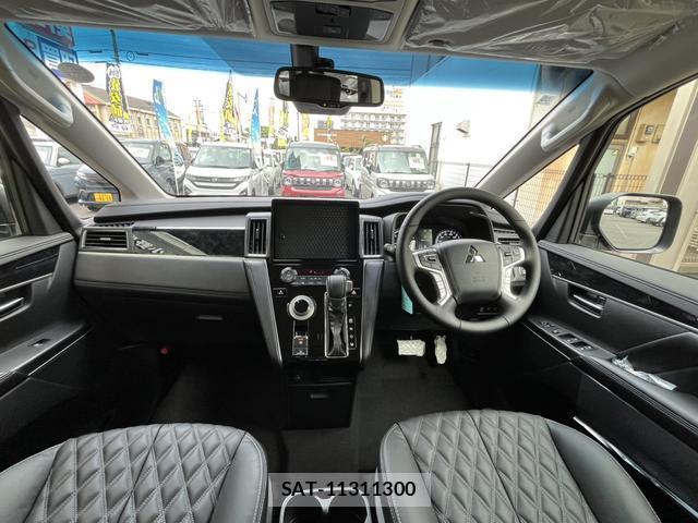 Mitsubishi DELICA 2025-10 8277987-2