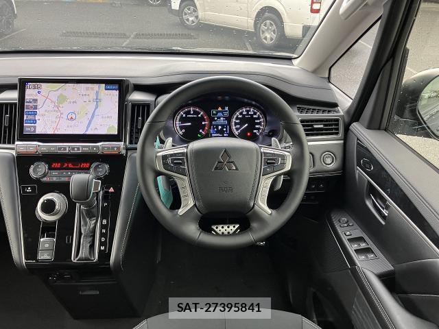 Mitsubishi DELICA 2026-01 8278671-2