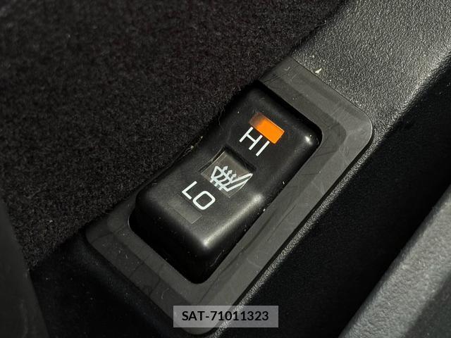 Mitsubishi DELICA 2010-02 8279178-10