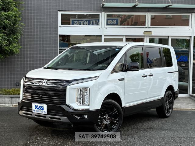 Mitsubishi DELICA 2026-01 8280069-0