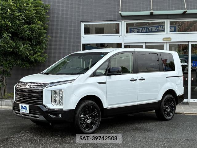Mitsubishi DELICA 2026-01 8280069-4