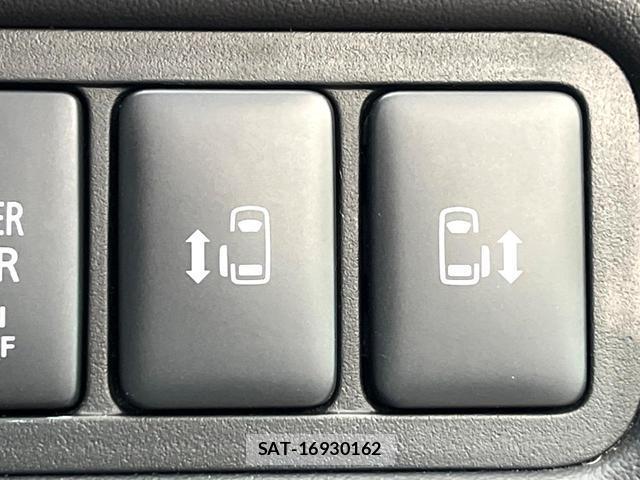 Mitsubishi DELICA 2023-11 8280228-5