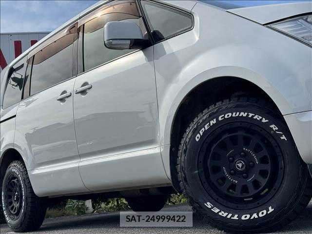 Mitsubishi DELICA 2007-05 8280381-10