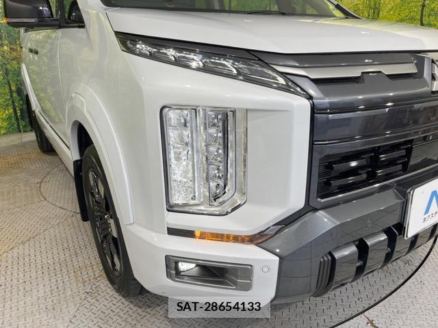 Mitsubishi DELICA 2026-01 8280445-12