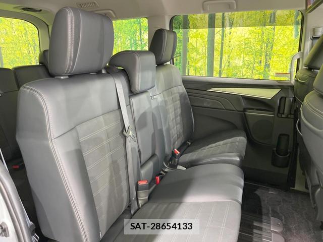 Mitsubishi DELICA 2026-01 8280445-8