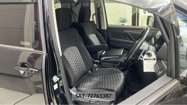 Mitsubishi DELICA 2022-02 8280966-5