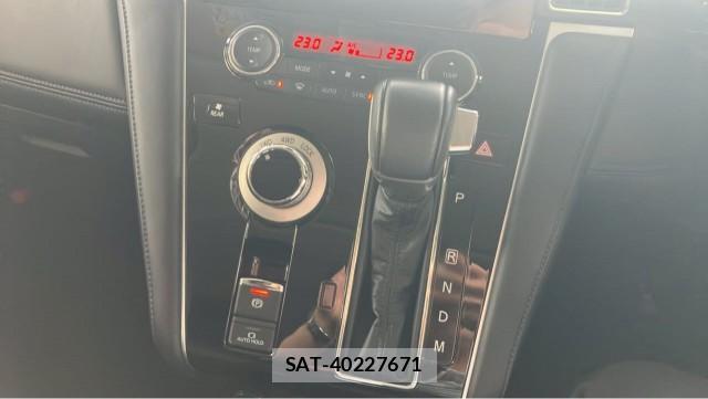 Mitsubishi DELICA 2019-10 8281040-14