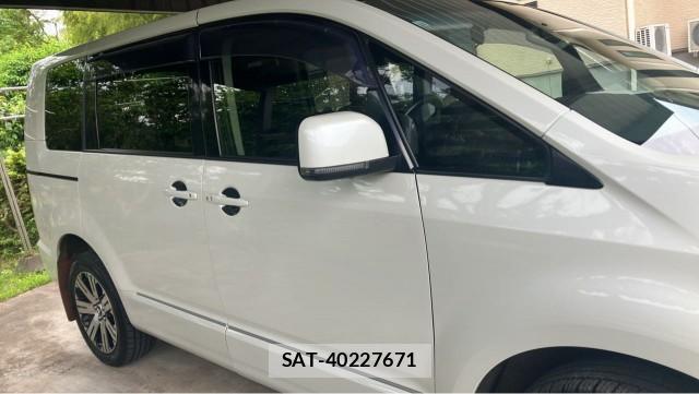 Mitsubishi DELICA 2019-10 8281040-3