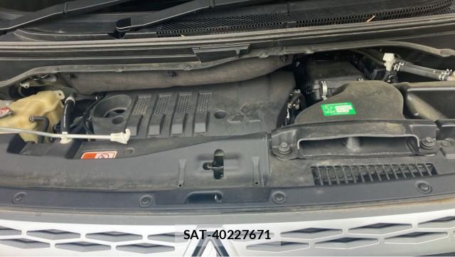 Mitsubishi DELICA 2019-10 8281040-7