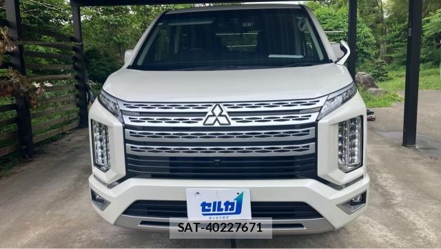 Mitsubishi DELICA 2019-10 8281040-9