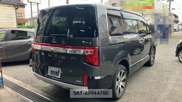Mitsubishi DELICA 2020-03 8281053-12