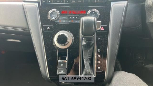 Mitsubishi DELICA 2020-03 8281053-14